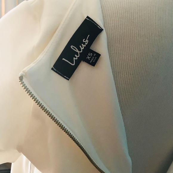 Dress - Picture 5 of 5